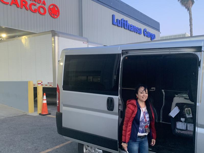 CCCC8372-24AD-45D6-BA2A-CB867CD34369